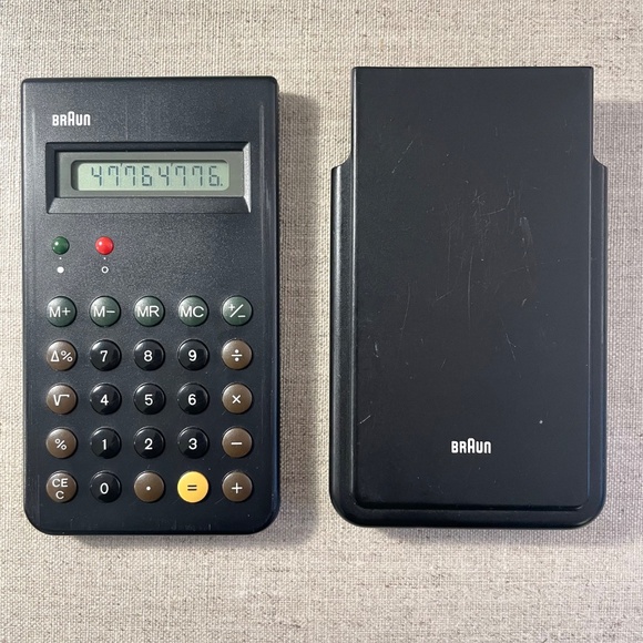 Original 1980s Braun ET66 Calculator - Design inspired the Apple calculator app. - Picture 3 of 7